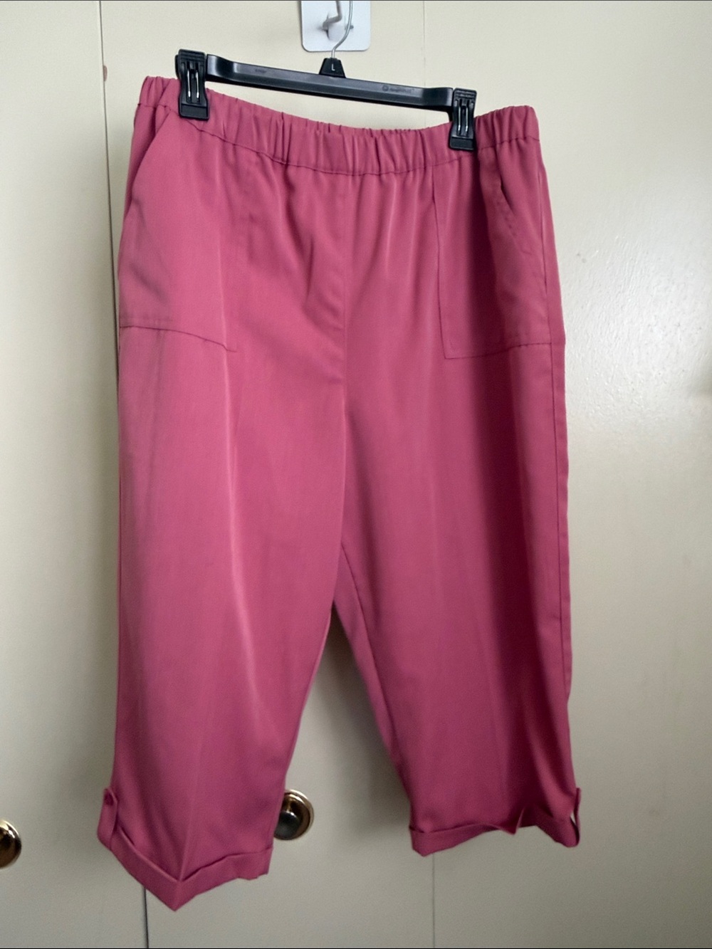 Alfred Dunner Pink Pull-On Capris - 14P